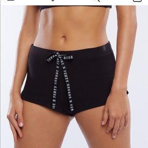 Savage x Fenty x rib shorts